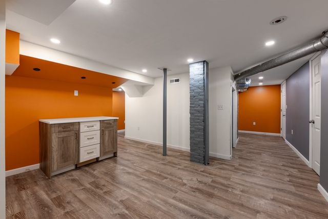 220 Beacon St, Milton, MA 02186