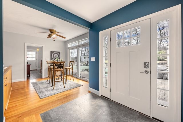 220 Beacon St, Milton, MA 02186