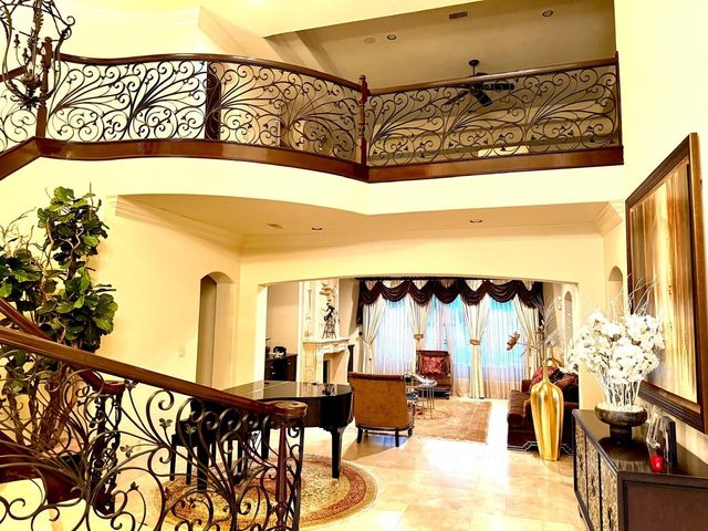 2111 Diamond Spring Drive, Houston, TX 77077