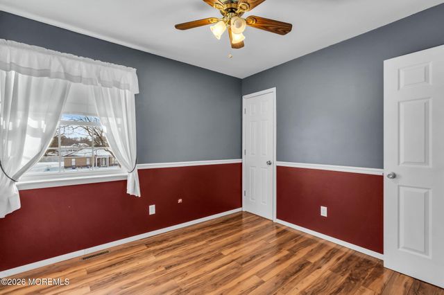 169 Shenandoah Boulevard, Toms River, NJ 08753