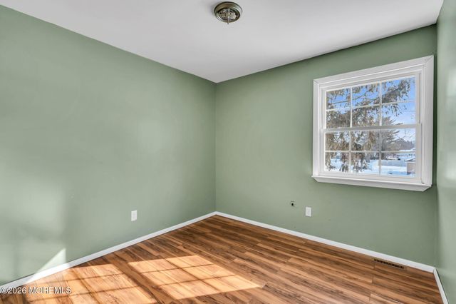 169 Shenandoah Boulevard, Toms River, NJ 08753