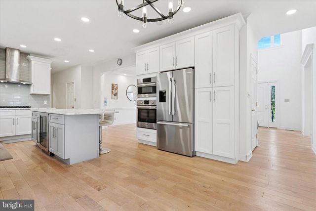 22 BRADLEY DR, Wilmington, DE 19803