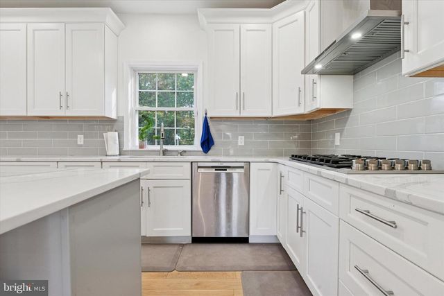 22 BRADLEY DR, Wilmington, DE 19803