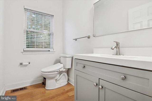 22 BRADLEY DR, Wilmington, DE 19803