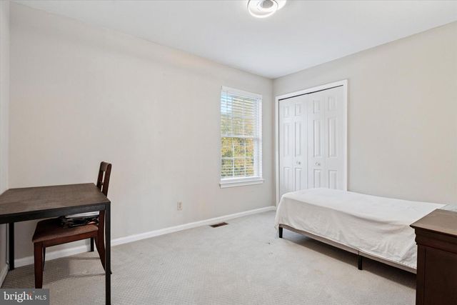 22 BRADLEY DR, Wilmington, DE 19803