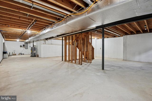 22 BRADLEY DR, Wilmington, DE 19803