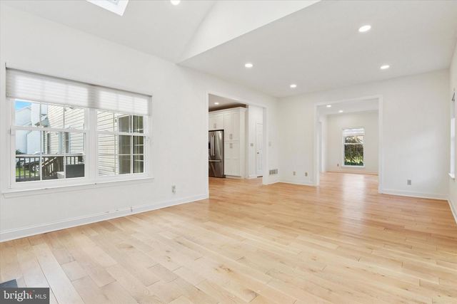 22 BRADLEY DR, Wilmington, DE 19803