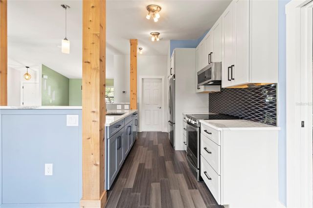 4702 GLENBROOKE TERRACE, Sarasota, FL 34243