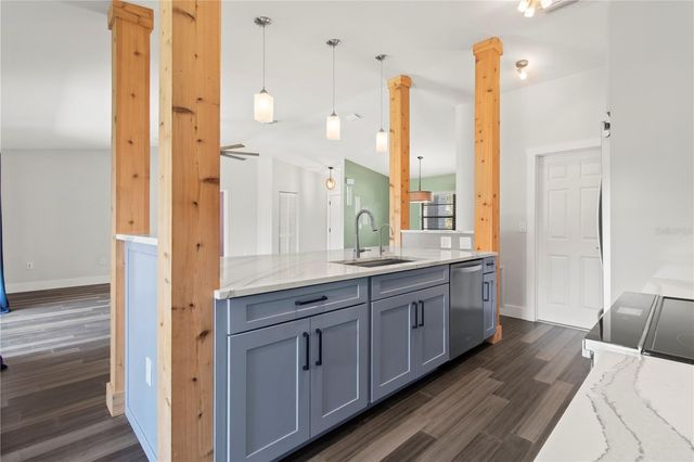 4702 GLENBROOKE TERRACE, Sarasota, FL 34243