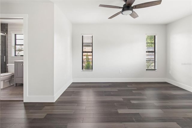 4702 GLENBROOKE TERRACE, Sarasota, FL 34243