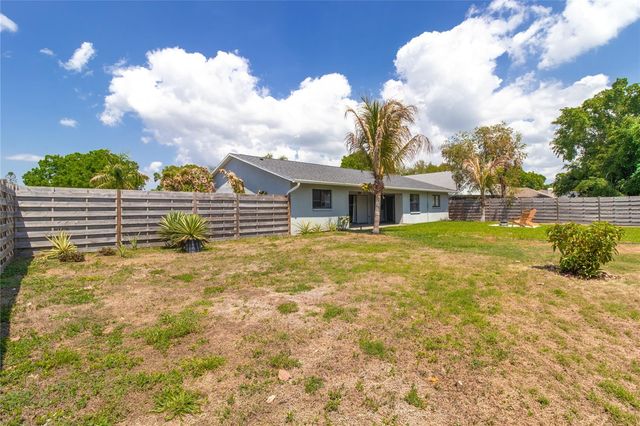 4702 GLENBROOKE TERRACE, Sarasota, FL 34243