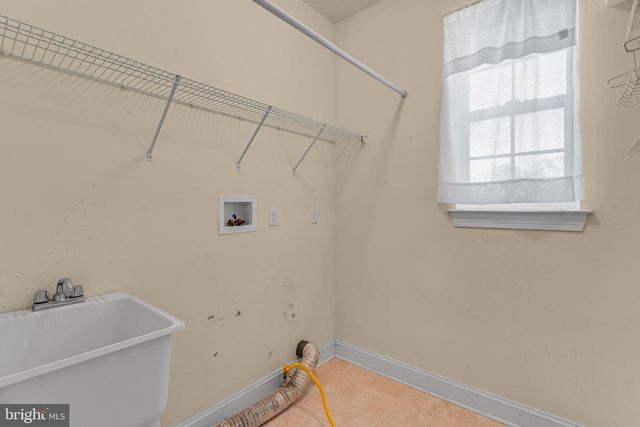 29 TOMASELLO DR, Millville, NJ 08332