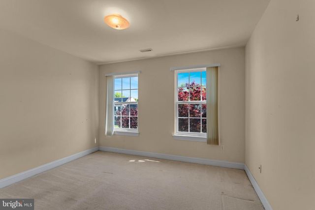 29 TOMASELLO DR, Millville, NJ 08332