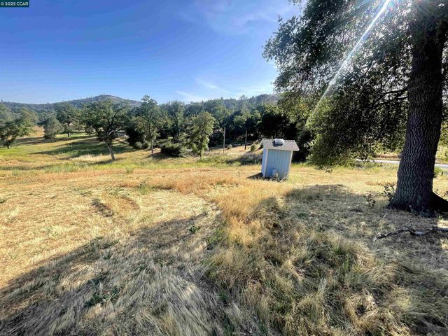 16 Paul Place, Bangor, CA 95914