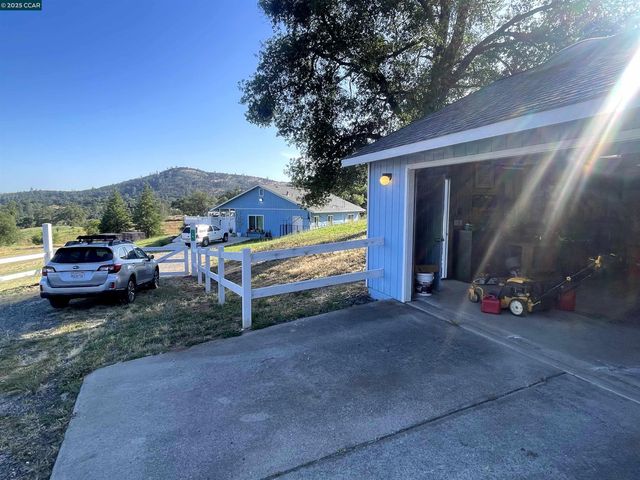 16 Paul Place, Bangor, CA 95914