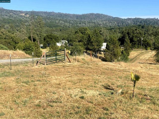 16 Paul Place, Bangor, CA 95914