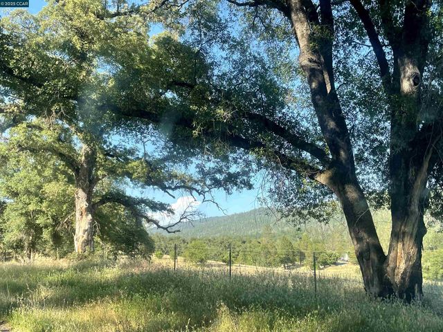 16 Paul Place, Bangor, CA 95914