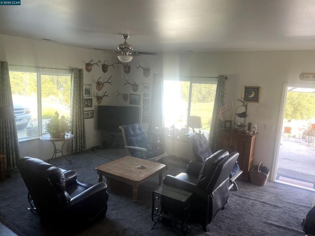 16 Paul Place, Bangor, CA 95914