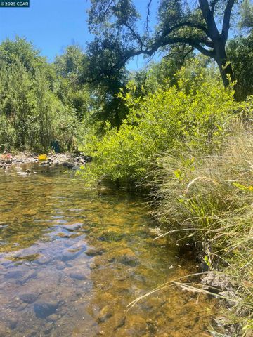 16 Paul Place, Bangor, CA 95914