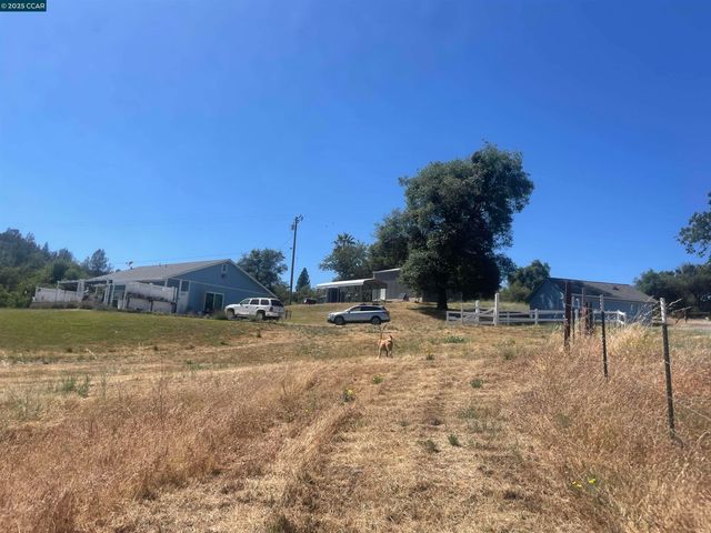 16 Paul Place, Bangor, CA 95914