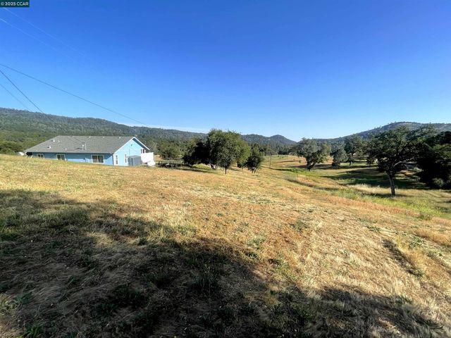 16 Paul Place, Bangor, CA 95914