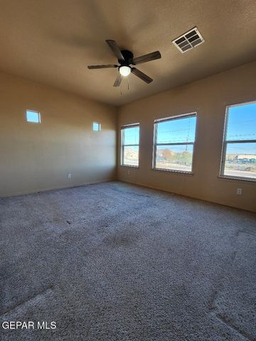 10424 Silver Cloud Drive, El Paso, TX 79924