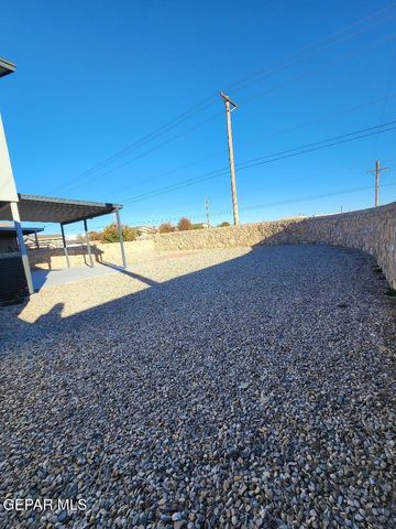 10424 Silver Cloud Drive, El Paso, TX 79924