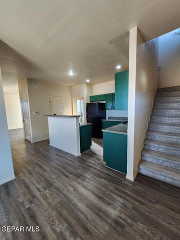 10424 Silver Cloud Drive, El Paso, TX 79924