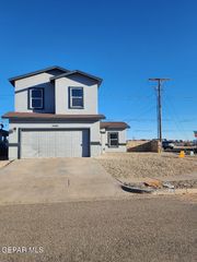 10424 Silver Cloud Drive, El Paso, TX 79924