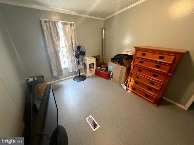 227 LONGWOOD CT W, Lancaster, PA 17603