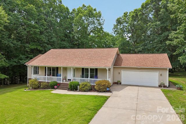 250 Rumple Hill Drive, Statesville, NC 28677