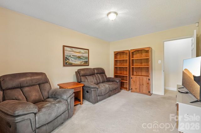 250 Rumple Hill Drive, Statesville, NC 28677