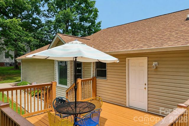 250 Rumple Hill Drive, Statesville, NC 28677