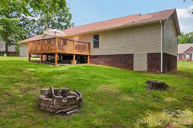 250 Rumple Hill Drive, Statesville, NC 28677