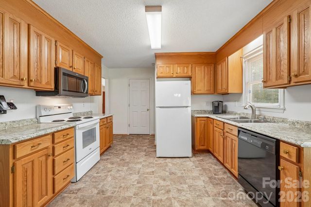 250 Rumple Hill Drive, Statesville, NC 28677