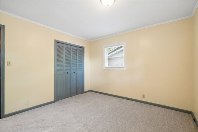 805 Pawnee Drive NW, Cedar Rapids, IA 52405