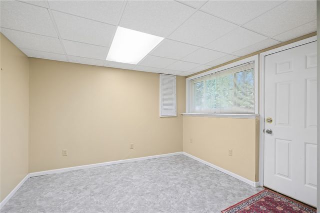 805 Pawnee Drive NW, Cedar Rapids, IA 52405