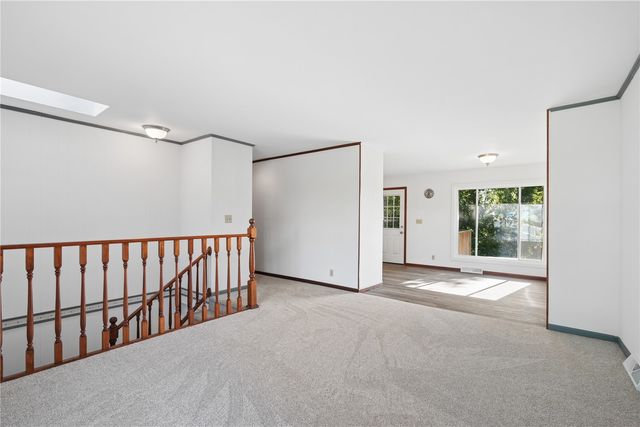 805 Pawnee Drive NW, Cedar Rapids, IA 52405