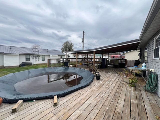 38 Private Drive 2822, South Point, OH 45680