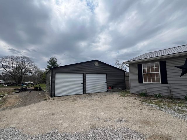 38 Private Drive 2822, South Point, OH 45680