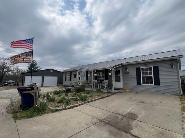 38 Private Drive 2822, South Point, OH 45680