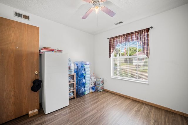 38 Private Drive 2822, South Point, OH 45680