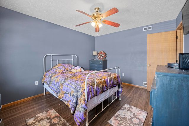 38 Private Drive 2822, South Point, OH 45680