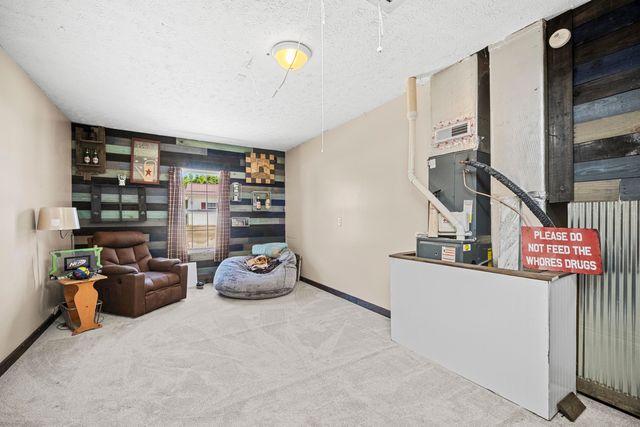 38 Private Drive 2822, South Point, OH 45680