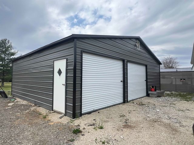 38 Private Drive 2822, South Point, OH 45680