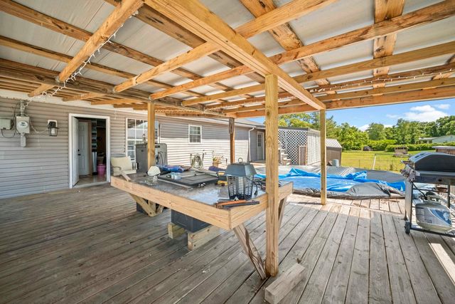 38 Private Drive 2822, South Point, OH 45680