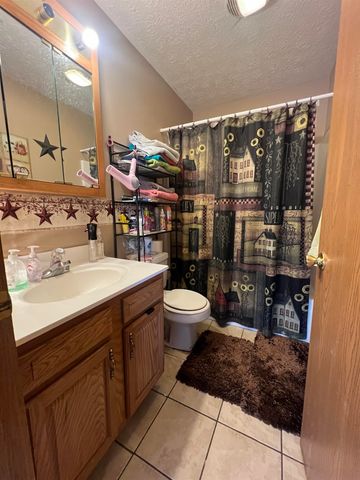 38 Private Drive 2822, South Point, OH 45680