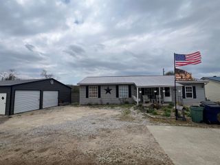 38 Private Drive 2822, South Point, OH 45680