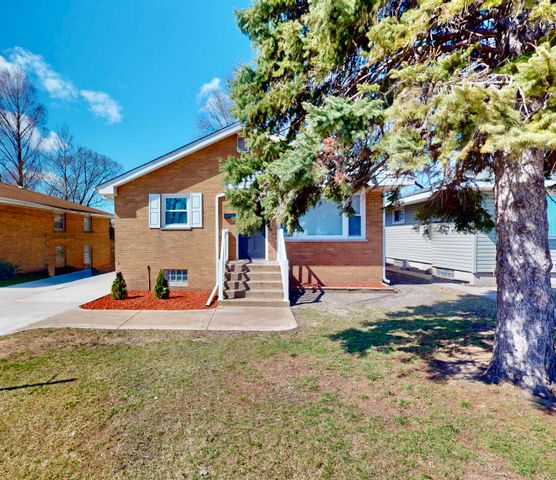 4824 Parrish Avenue, East Chicago, IN 46312