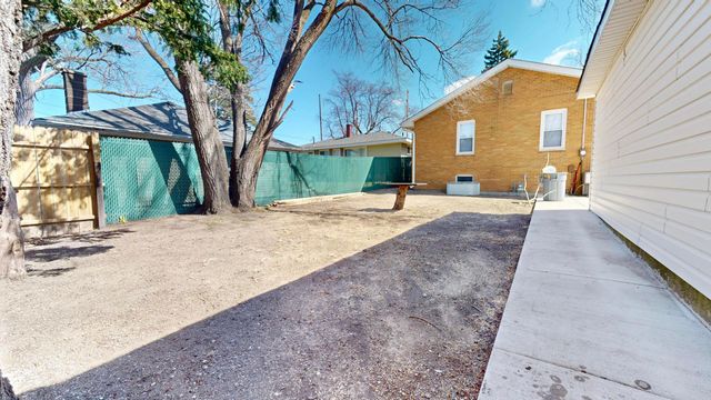 4824 Parrish Avenue, East Chicago, IN 46312